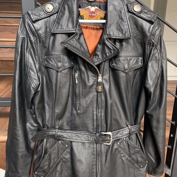 Harley-Davidson Jackets & Blazers - Genuine Vintage Harley-Davidson leather jacket in Excellent condition- women’s